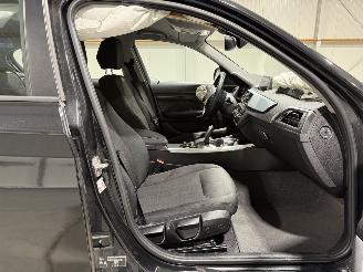 BMW 1-serie 120D 140kW Automaat High Executive picture 42