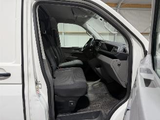 Volkswagen Transporter 2.0TDI 81kW L2H1 Koelwagen picture 25
