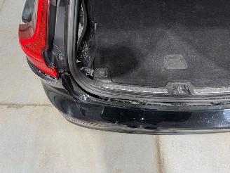 Volvo V-60 2.0T6 Recharge 186kW AWD R-Design picture 31