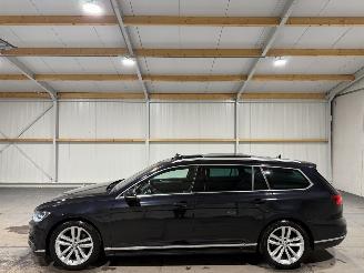 Volkswagen Passat 1.5TSI 110kW Automaat Highline Business R Pano picture 8
