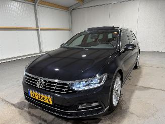 Volkswagen Passat 1.5TSI 110kW Automaat Highline Business R Pano picture 10