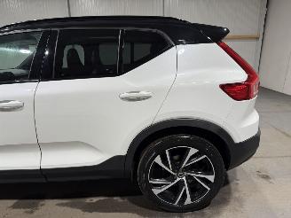 Volvo XC40 T5 1.5 132kW Automaat Pano Twin Engine R-Design picture 21