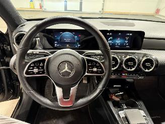 Mercedes A-klasse 200 120kW Automaat Business Solution AMG Upgrade picture 31