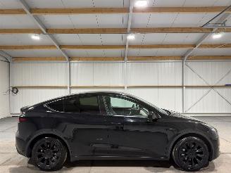 krockskadad bil auto Tesla Model Y 75kWh Long Range AWD 258kW 2023/9