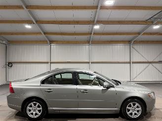 krockskadad bil auto Volvo S-80 2.4D 120kW Automaat Momentum 2007/1
