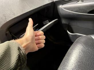 Hyundai Tucson 2.0i 104kW 4WD Style picture 23