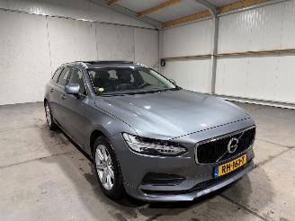 Volvo V-90 2.0D3 110kW Automaat Pano Momentum picture 3