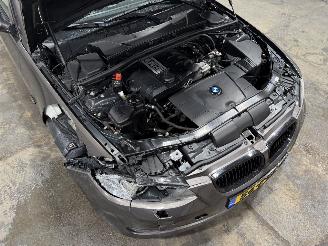 BMW 3-serie 320i 125kW Airco Executive picture 24