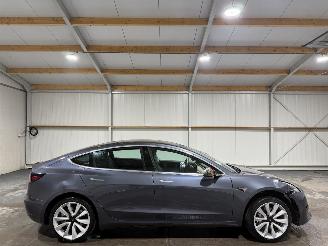 krockskadad bil auto Tesla Model 3 75 kWh Long Range 258kW AWD 2019/1
