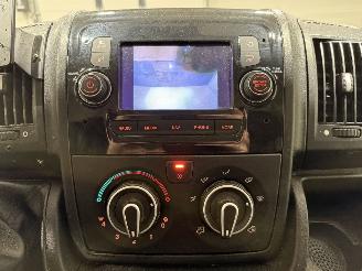 Peugeot Boxer 2.2BlueHDI 103kW L3H2 Premium picture 39