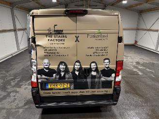 Peugeot Boxer 2.2BlueHDI 103kW L3H2 Premium picture 23