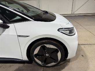 Volkswagen ID.3 58kWh First MAX Panoramadak 150kW picture 16