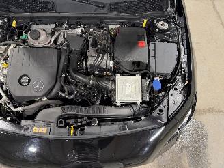 Mercedes A-klasse 250e 118kW Automaat Premium Plus picture 25