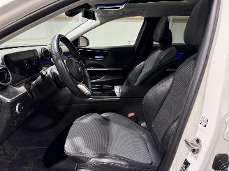 Mercedes C-klasse 180 125kW Automaat Pano Luxury Line picture 30