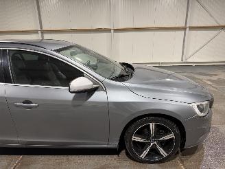 Volvo V-60 2.0D4 140kW Automaat SUMMUM picture 14