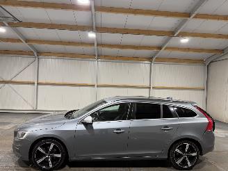 Volvo V-60 2.0D4 140kW Automaat SUMMUM picture 8