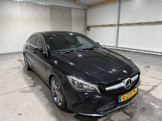Mercedes Cla-klasse 180d  Automaat AMG Business Solution Shootingbrake picture 3