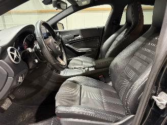 Mercedes Cla-klasse 180d  Automaat AMG Business Solution Shootingbrake picture 30