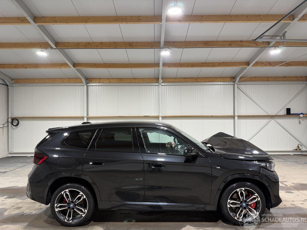 BMW iX1 xDrive30 67kWh 230kW Launch Edition