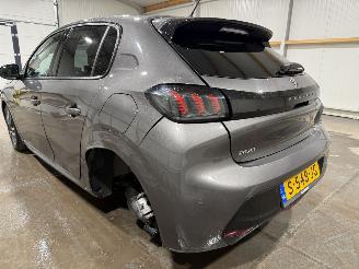 Peugeot 208 1.2PureTech 74kW Clima Camera Allure Pack picture 26