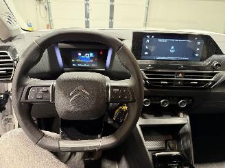 Citroën E-C4 50kWh 100kW Feel Pack picture 32