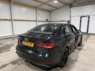 Audi A3 1.6TDI 85kW LIMOUSINE Leder picture 6