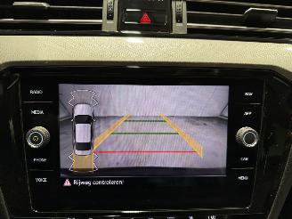 Volkswagen Passat 1.5TSI 110kW Camera Elegance picture 18
