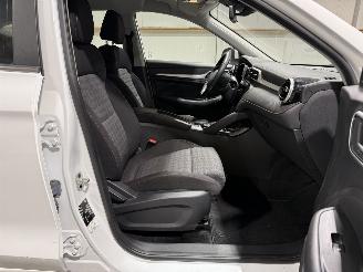 MG ZS 50kWh 130kW EV Standard Range Comfort picture 38