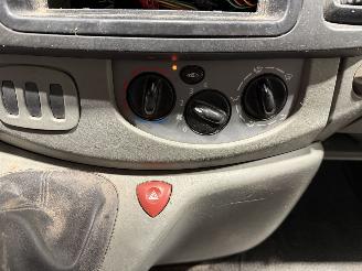 Opel Vivaro 2.0CDTI 84kW L2H1 picture 27