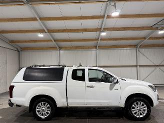 škoda dodávky Isuzu D-Max 1.9d 120kW Automaat Extended Cab X-Country 2019/7