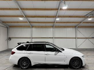 Auto incidentate BMW 3-serie 330i 185kW Automaat High Executive 2017/3