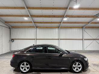 krockskadad bil auto Audi A3 LIMOUSINE 1.6TDI 81kW Automaat Sport Line S 2016/8