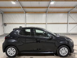 Voiture accidenté Toyota Yaris 1.5Hybrid 68kW Automaat Business 2024/3