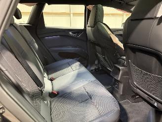 Audi Q4 E-Tron 45 82kWh 210kW Quattro S Edition Pano picture 37
