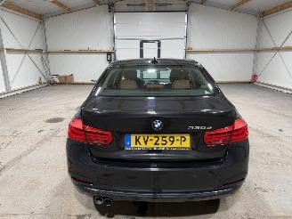 BMW 3-serie 330e 135kW Automaat Centennial High Executive picture 7
