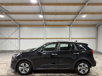 Kia e-Niro 64kWh 150kW Automaat Dynamicline picture 8