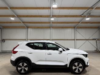 uszkodzony samochody osobowe Volvo XC40 1.5Hybrid T4 95kW Automaat Inscription Expression 2022/5