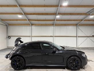 Coche accidentado Audi E-tron GT 93kWh 350kW EDITION ZERO Quattro  Luchtvering 2022/4