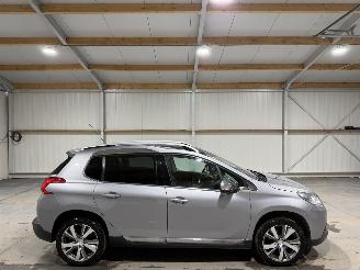 Coche accidentado Peugeot 2008 1.6e-HDI 85kW Allure Clima Pano 2014/1