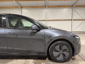 Tesla Model Y 58kWh 188kW RWD picture 14
