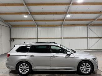 damaged passenger cars Volkswagen Passat 1.6TDI 88kW Automaat Business Edition R Pano 2015/12