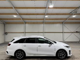 damaged passenger cars Kia Ceed 1.5T-GDI 118kW GT-Line Business Edition 2022/2