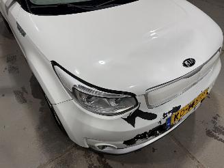 Kia Soul 27kWh 81kW Automaat ExecutiveLine picture 19