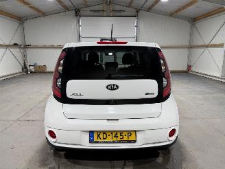 Kia Soul 27kWh 81kW Automaat ExecutiveLine picture 7