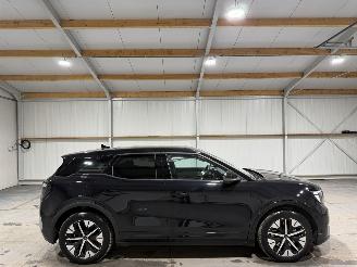 Voiture accidenté Ford Explorer 77kWh 210kW Extended Range RWD 2025/7