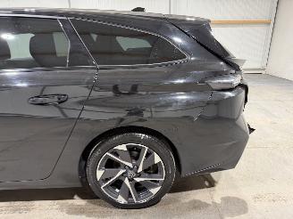 Peugeot 308 SW 1.2PT 96kW Allure Pack Business picture 15