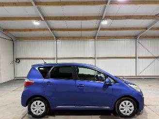 skadebil auto Toyota Verso S 1.3 VVT-i 73kW Automaat Airco Camera Navi Aspiration 2011/5
