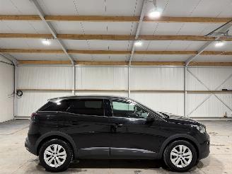 škoda osobní automobily Peugeot 3008 1.2PT 96kW Blue Lease Executive 2019/3