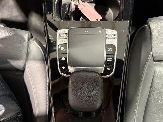 Mercedes A-klasse 200 120kW Automaat Pano Premium Plus picture 39