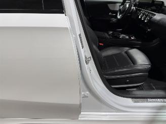 Mercedes A-klasse 200 120kW Automaat Pano Premium Plus picture 31